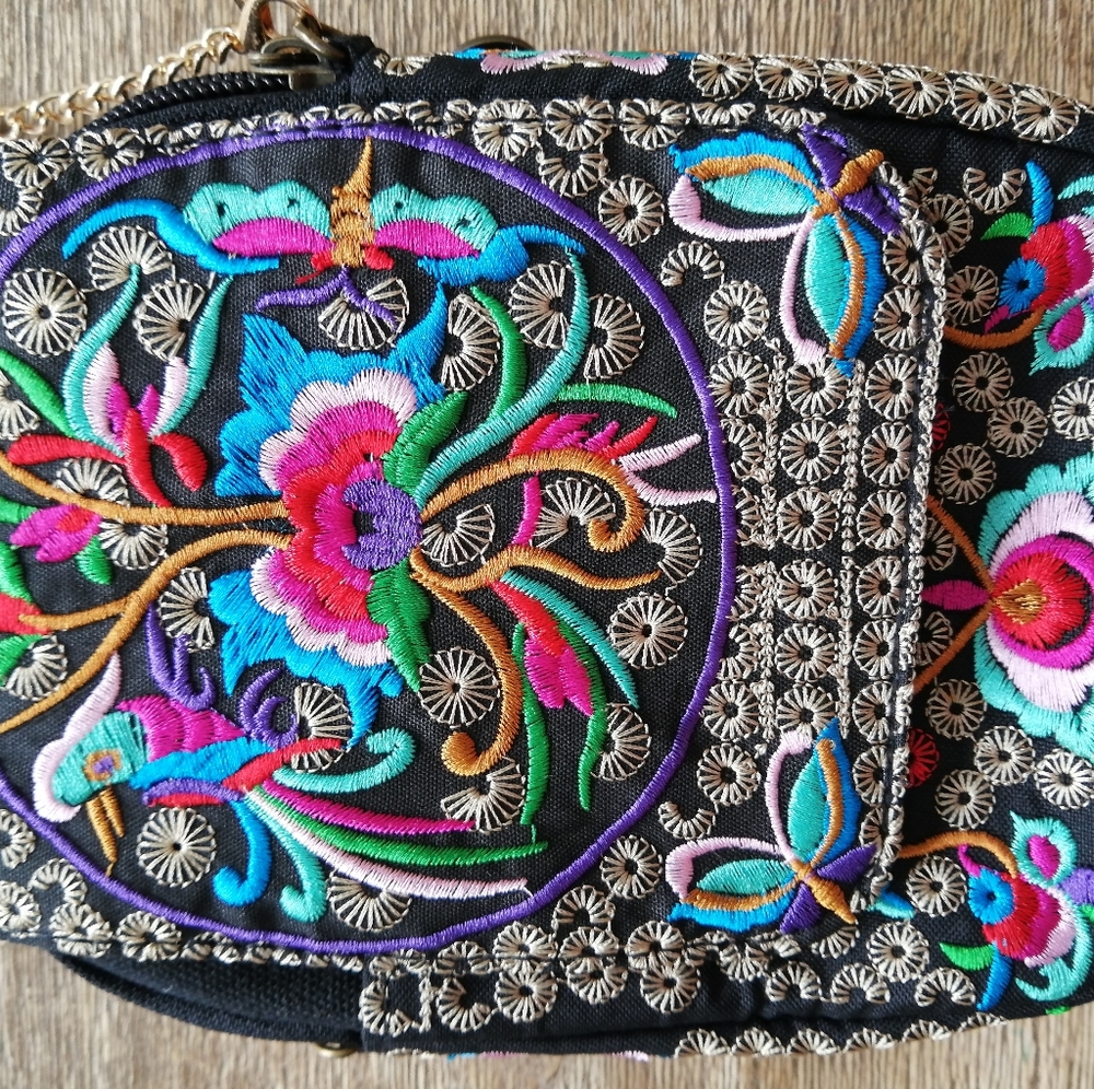Embroidered cross bag